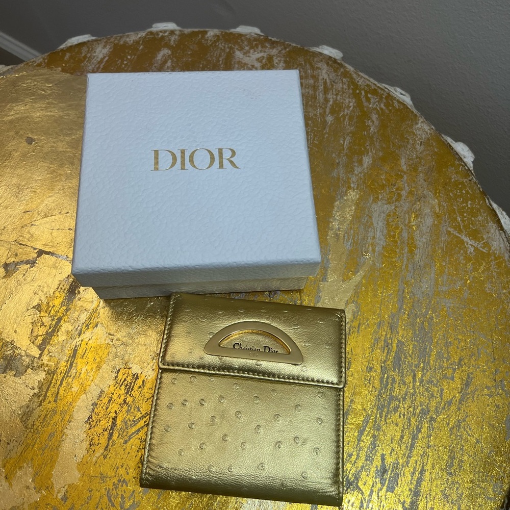💛EUC💛 Christian Dior Compact Wallet - Gold Vintage Ostrich Embossed - Picture 9 of 11